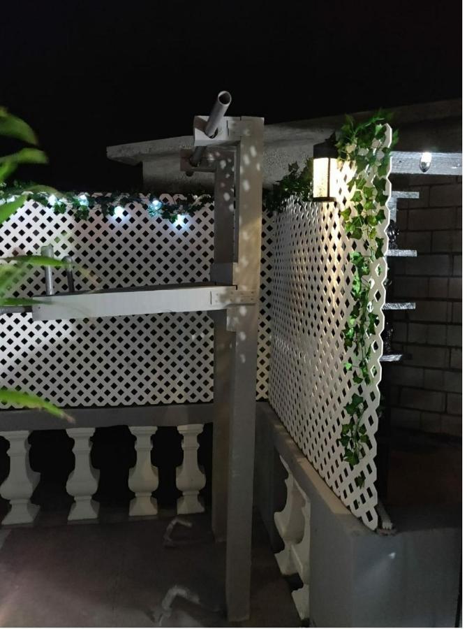 Blue Royalty Bed and Breakfast Portmore Buitenkant foto